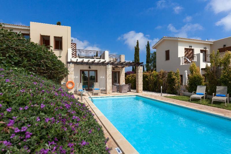 Aphrodite Hills Куклия Экстерьер фото