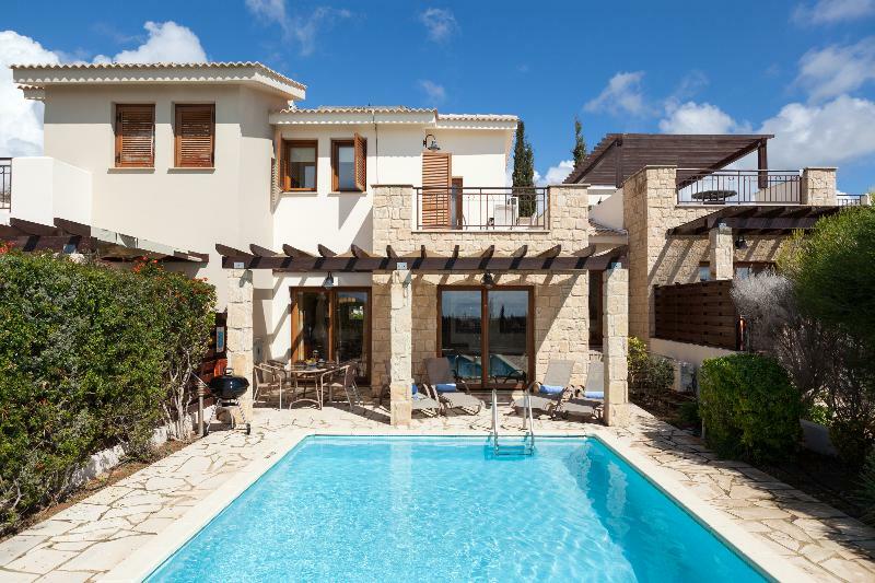 Aphrodite Hills Куклия Экстерьер фото